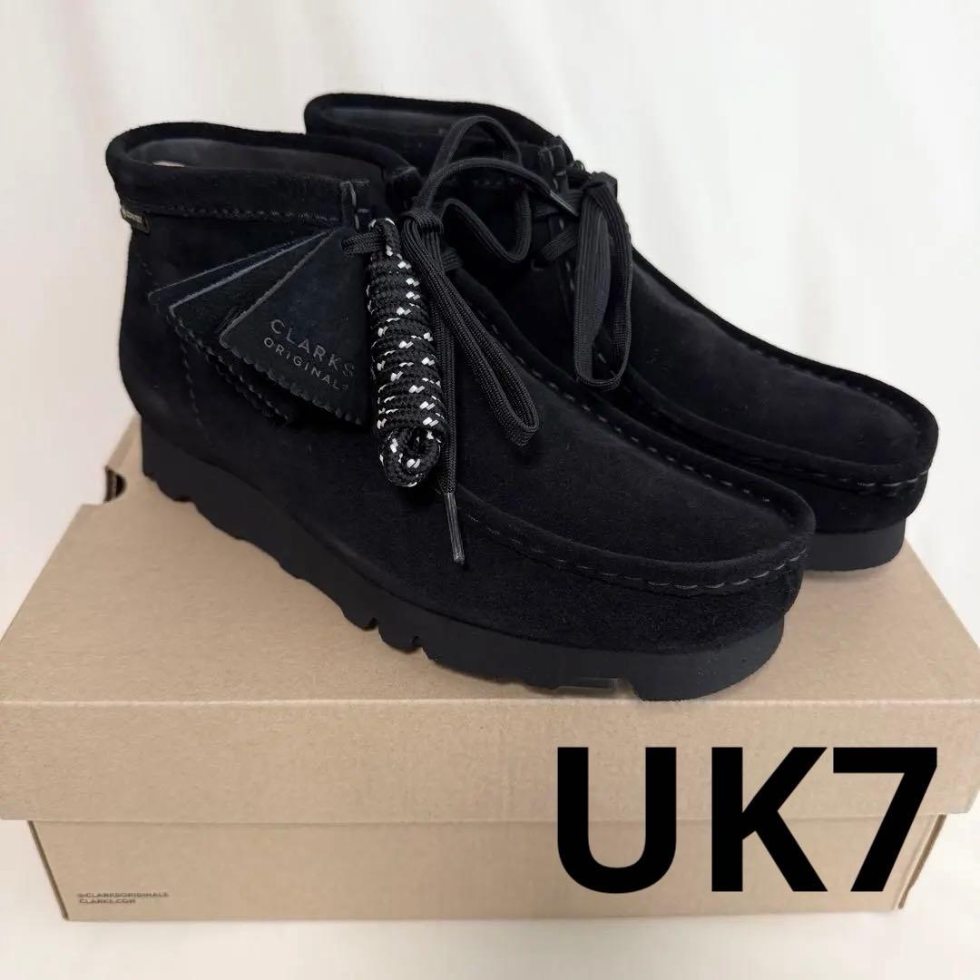 クラークス　ワラビー　ゴアテックス GORE-TEX UK7 黒　スエード　25