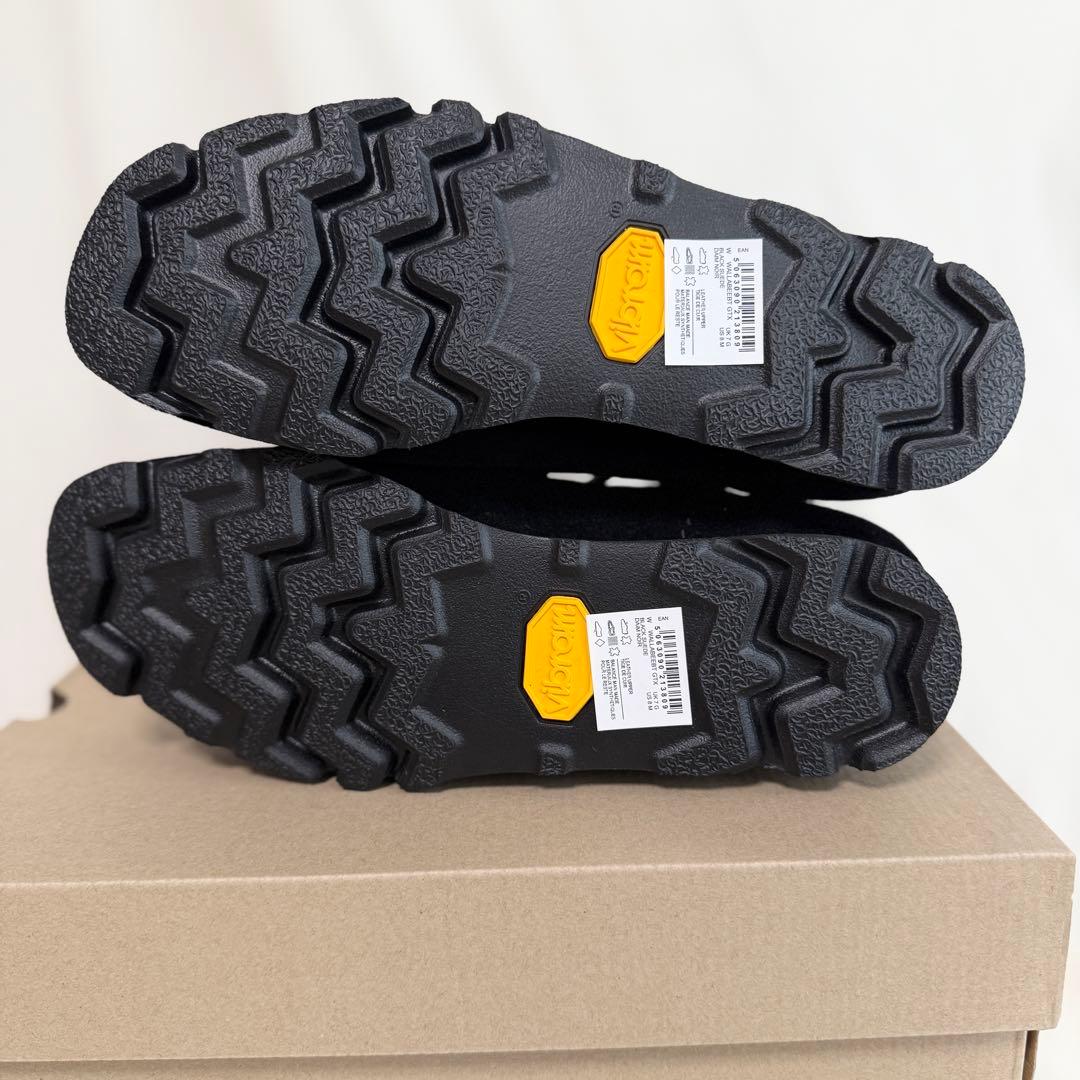 クラークス　ワラビー　ゴアテックス GORE-TEX UK7 黒　スエード　25