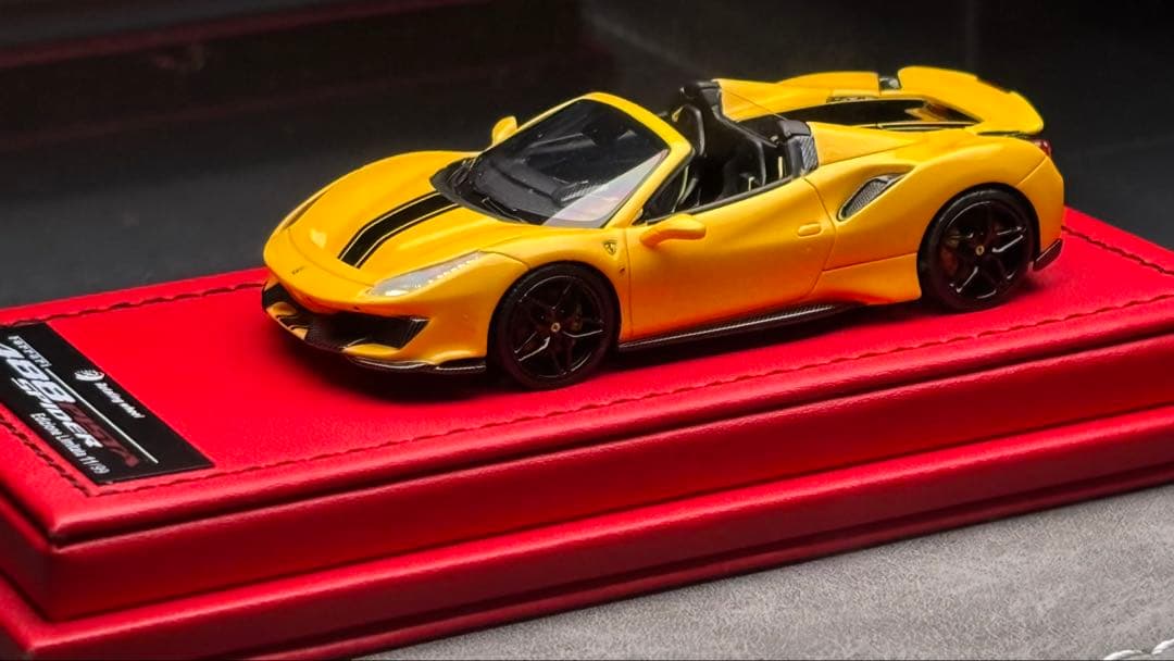 超希少　rotating wheel 1/64 フェラーリ488ピスタスパイダー