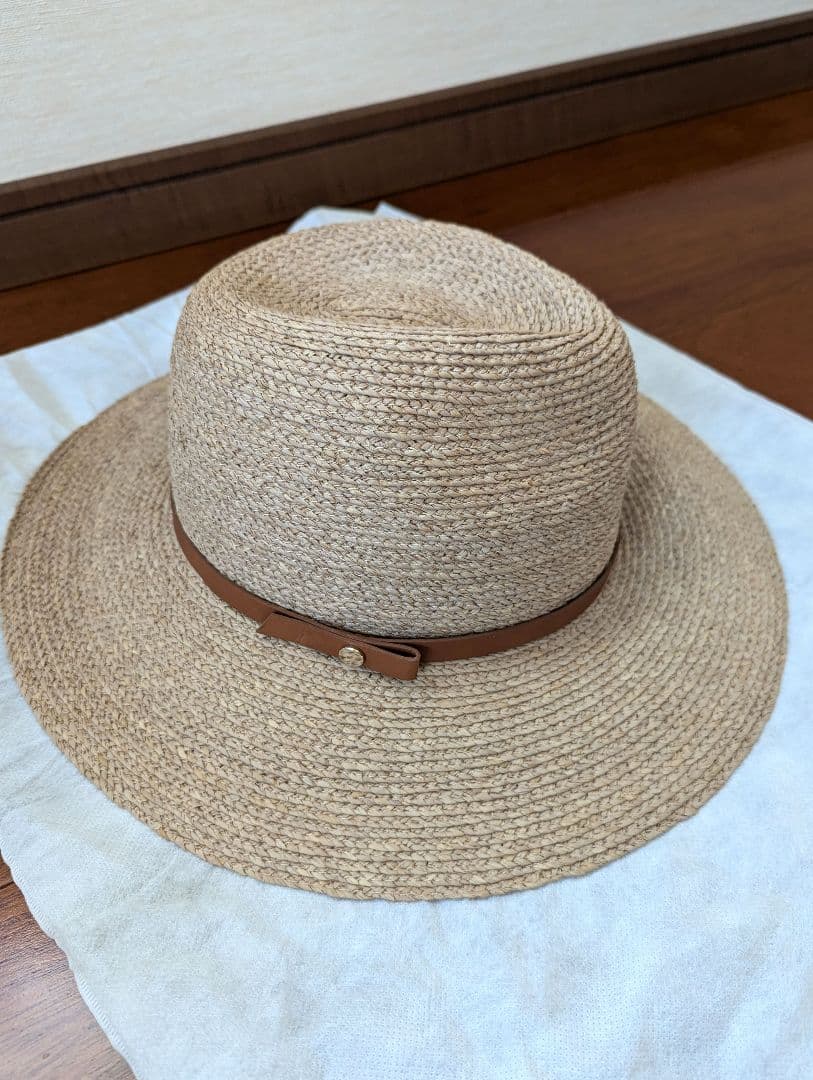 ヘレン・カミンスキー　ラフィアハット