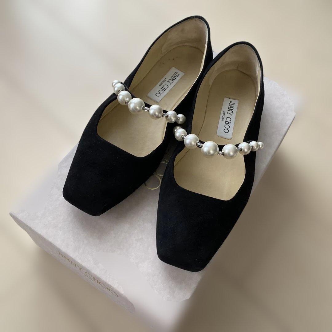 専用です‼️ JIMMY CHOO パール　ブラック フラットシューズ