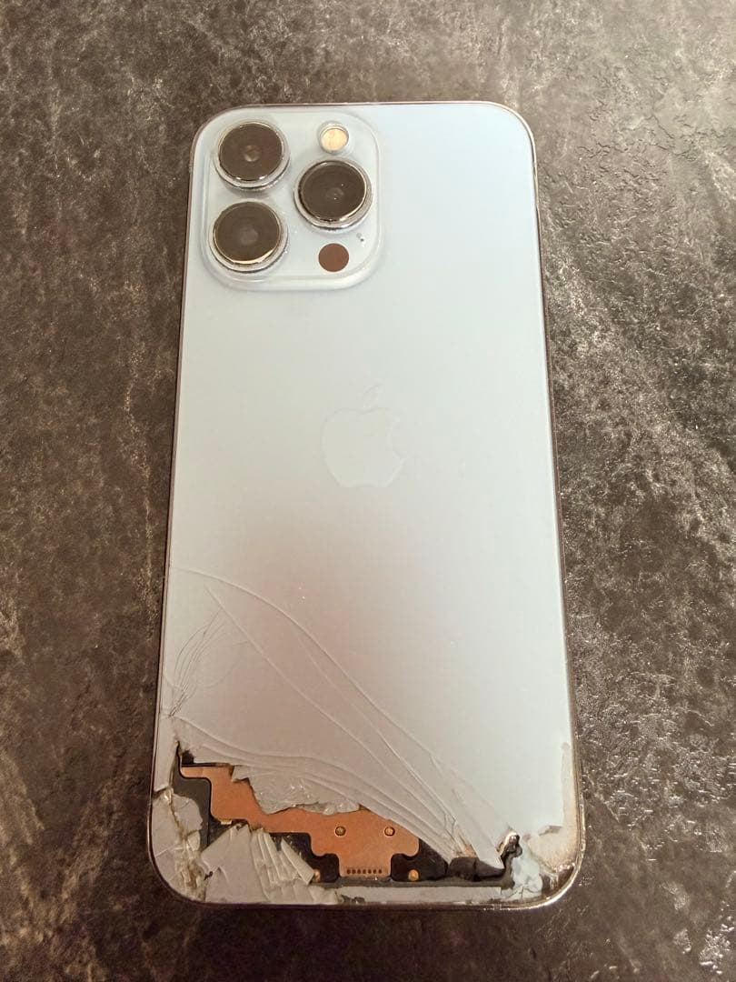 i P hone 13 pro 256G ガラス割れあり　擦り傷あり