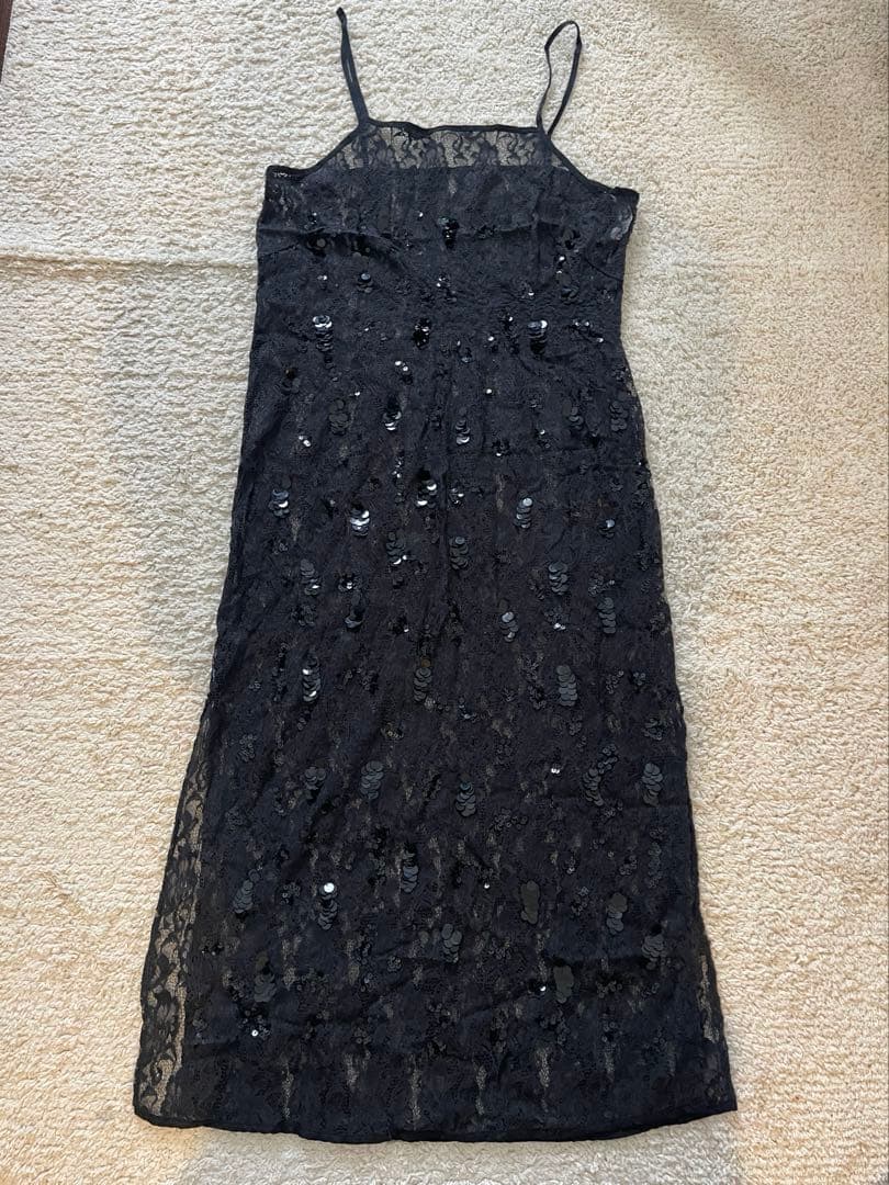 sara mallika スパンコールキャミワンピース