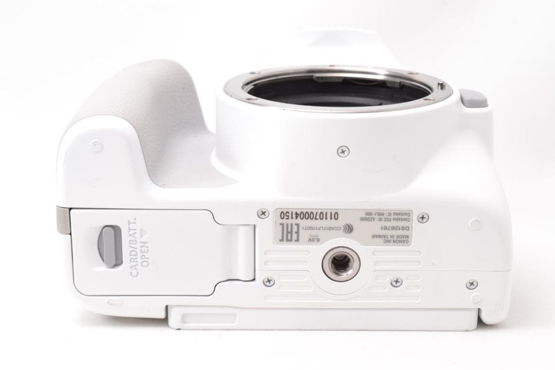 ■ 美品 ■ キャノン　Canon EOS Kiss X10 希少ホワイト