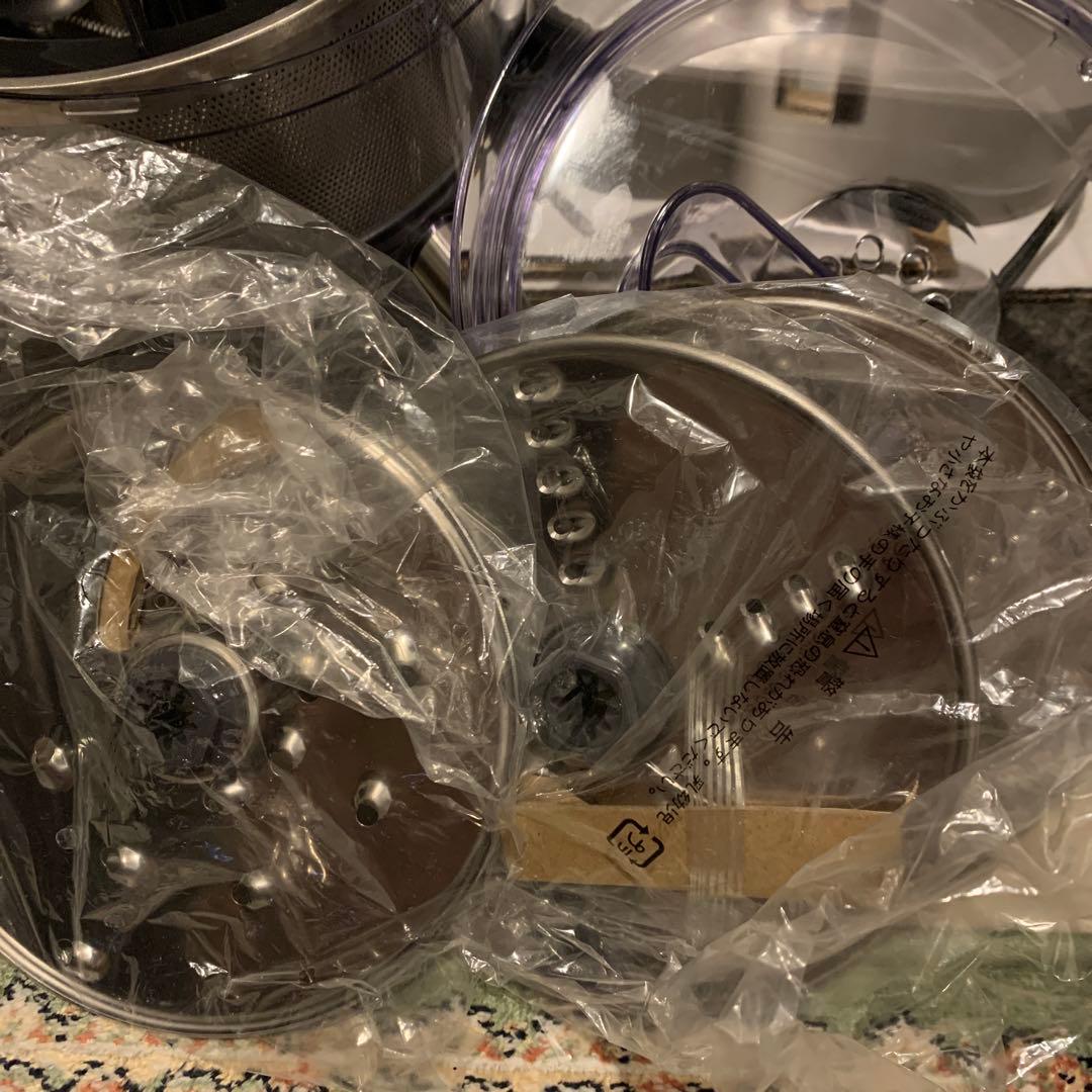 デロンギ マルチプロ フードプロセッサー 1台12役 DFPM250