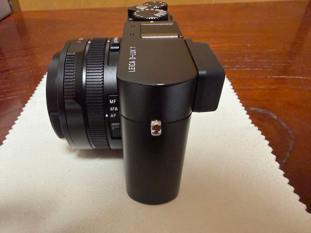 値下げ可能　leica d-lux7 純正レンズキャップ　純正グリップ