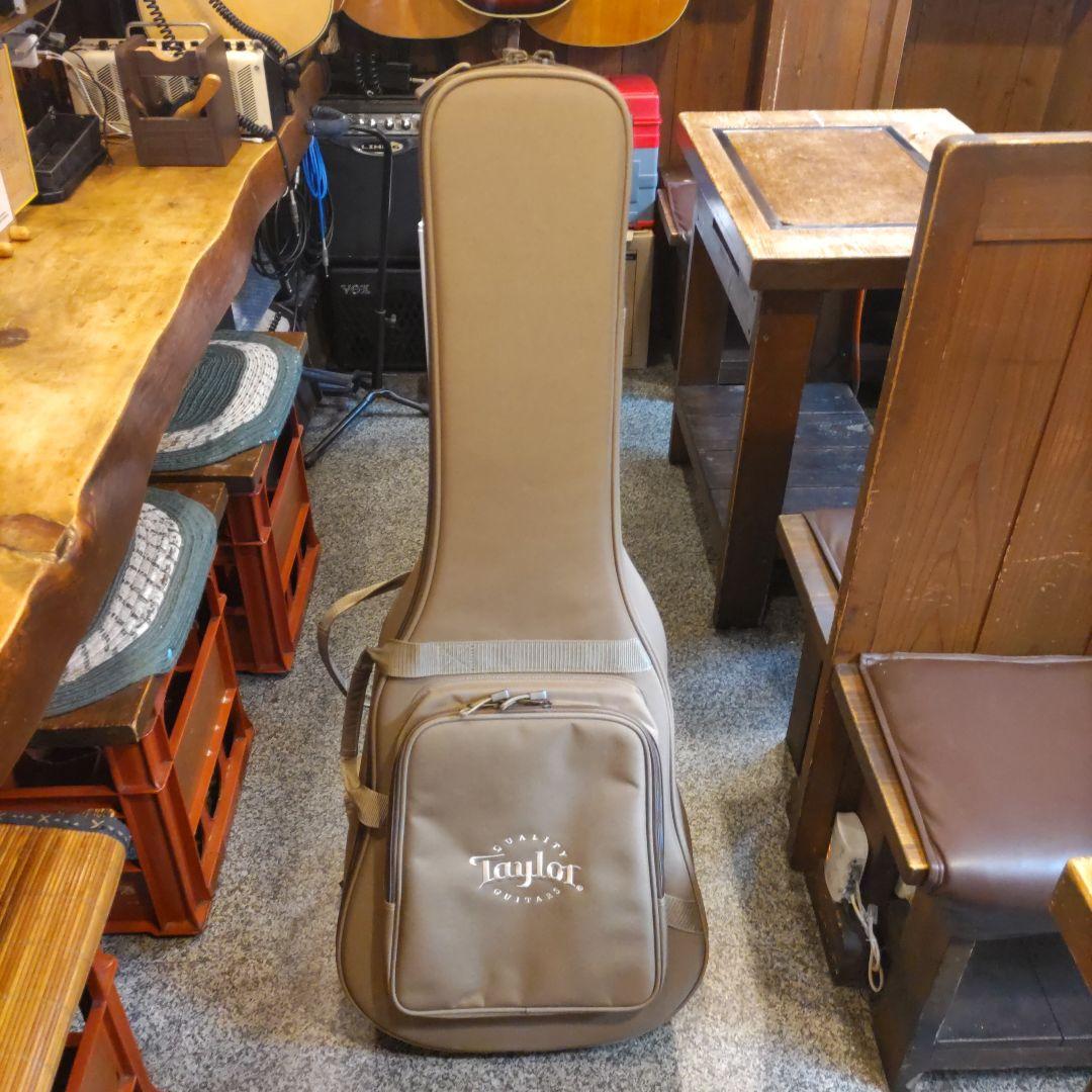 TAYLOR 112ce エレアコ (管理テヤ)