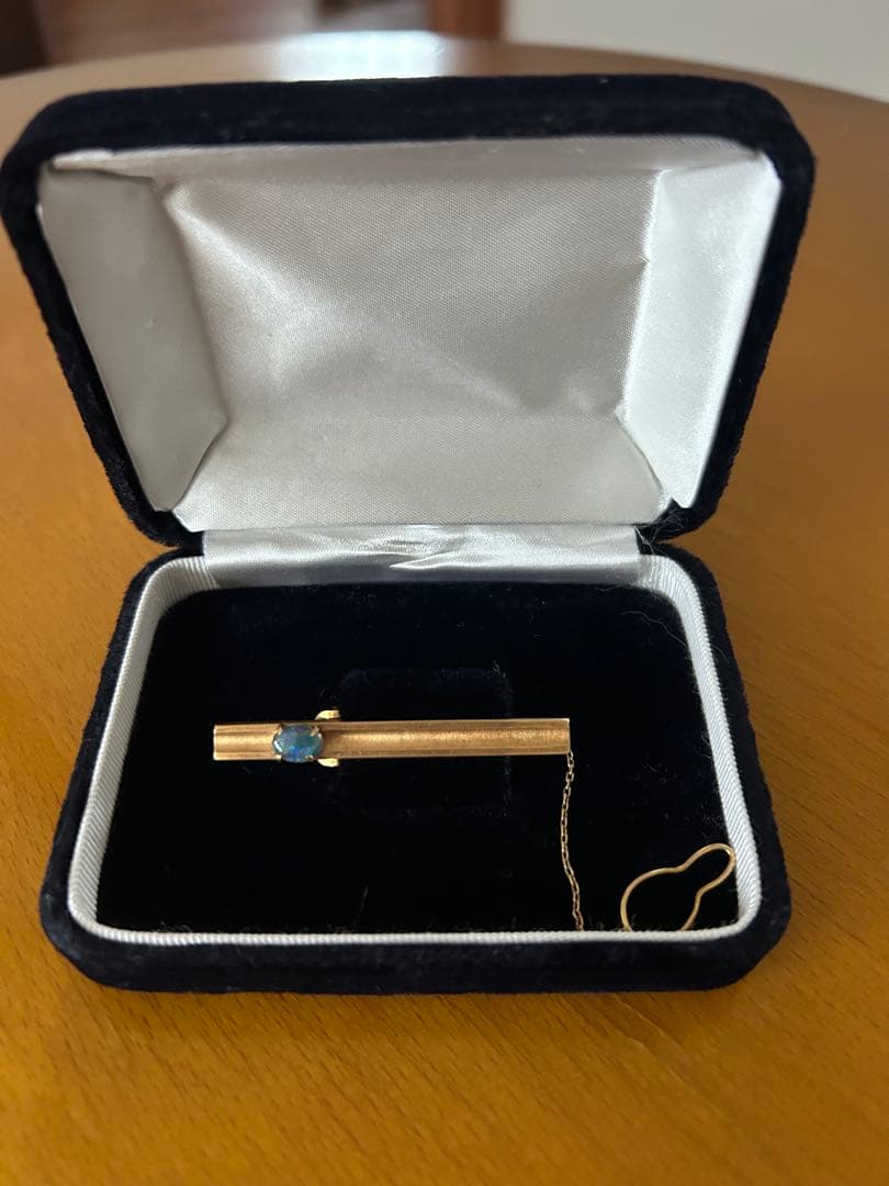 K18 ネクタイピン　オパール