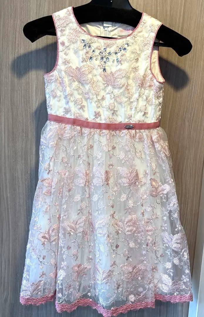 mezzo piano 刺繍ビジュー付きドレス　120