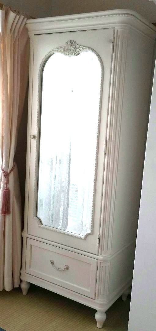 レガシー社　ガブリエラ　ミラー付きワードローブ　アンティーク　ホワイト　チェスト