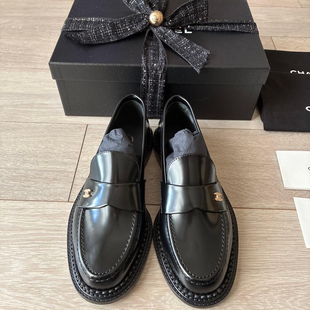 新品•未使用　今季　CHANEL シャネル　ローファー　サイズ23.5-24