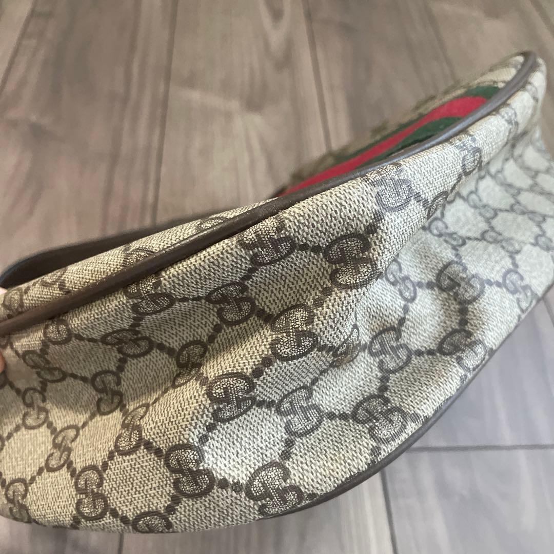 オールドグッチ　ショルダーバッグ　ハーフムーン