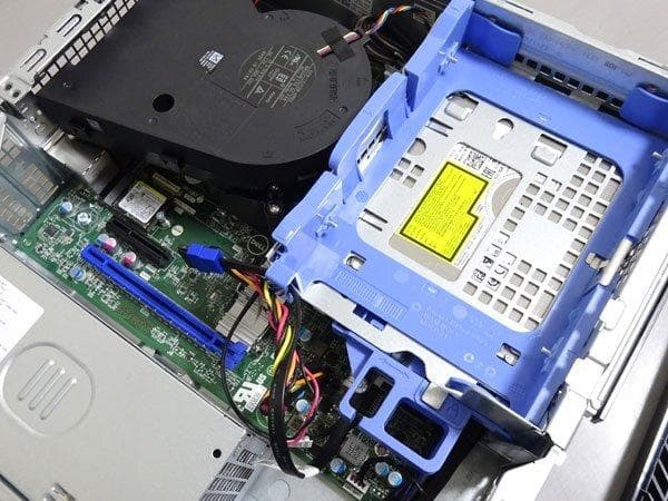 美品 DELL OptiPlex 5000 SFF 32GB Wi-Fi 6