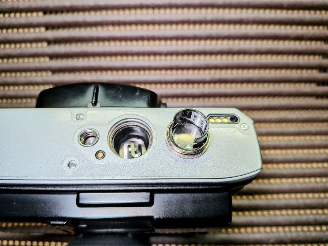 ミノルタ MINOLTA X-700 シルバー　レンズ付き