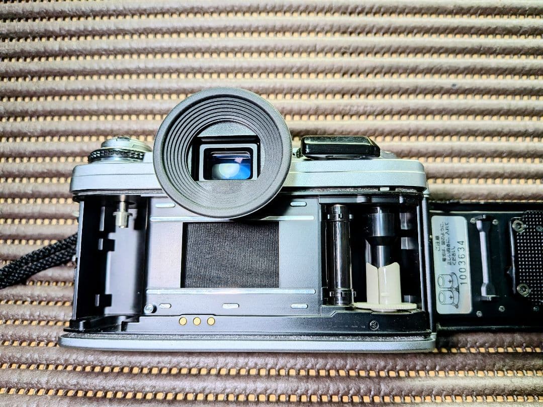 ミノルタ MINOLTA X-700 シルバー　レンズ付き
