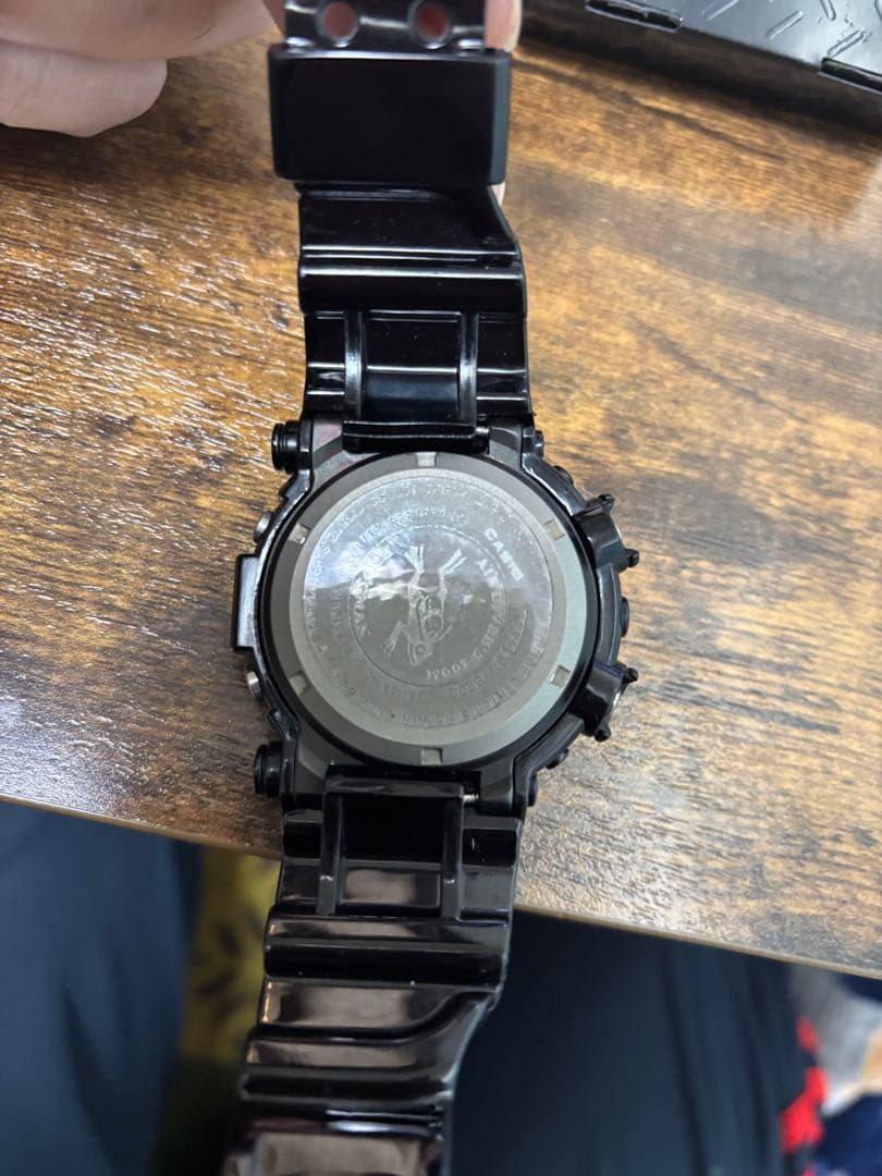 ミ*ー様 G-SHOCK カシオ　メンインブラック　2 dw 8200フロッグマ