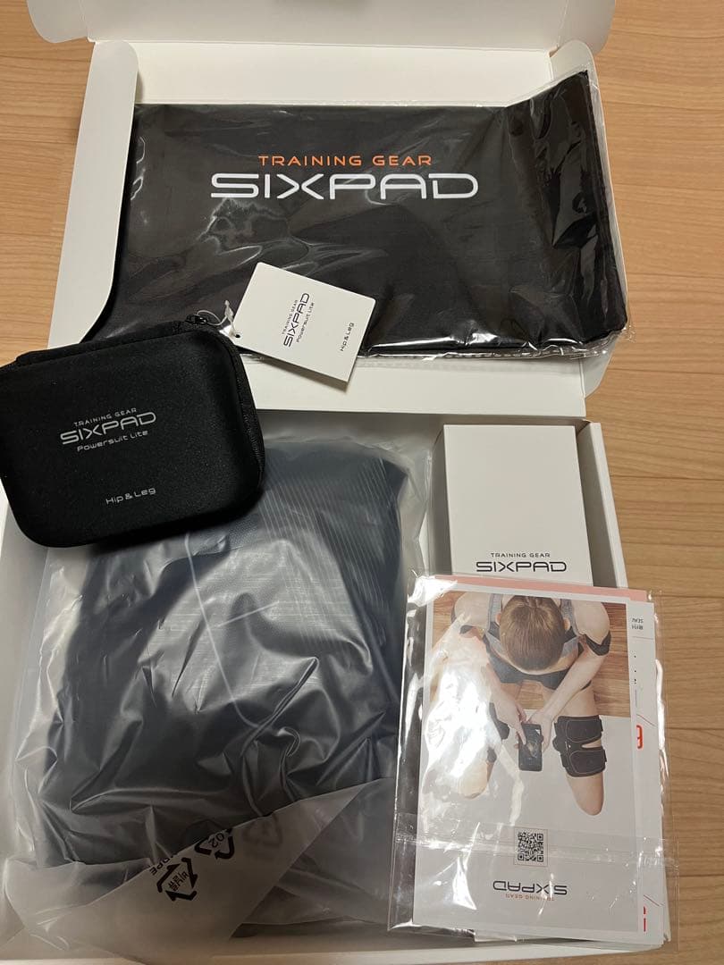 SIXPAD トレーニングギア Sサイズ 　Hip&Leg