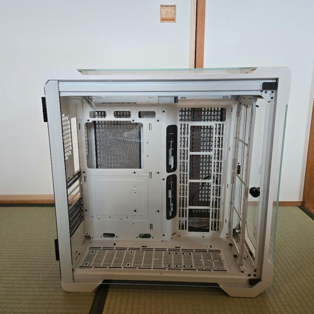 Thermaltake View 51 TF  PCケース