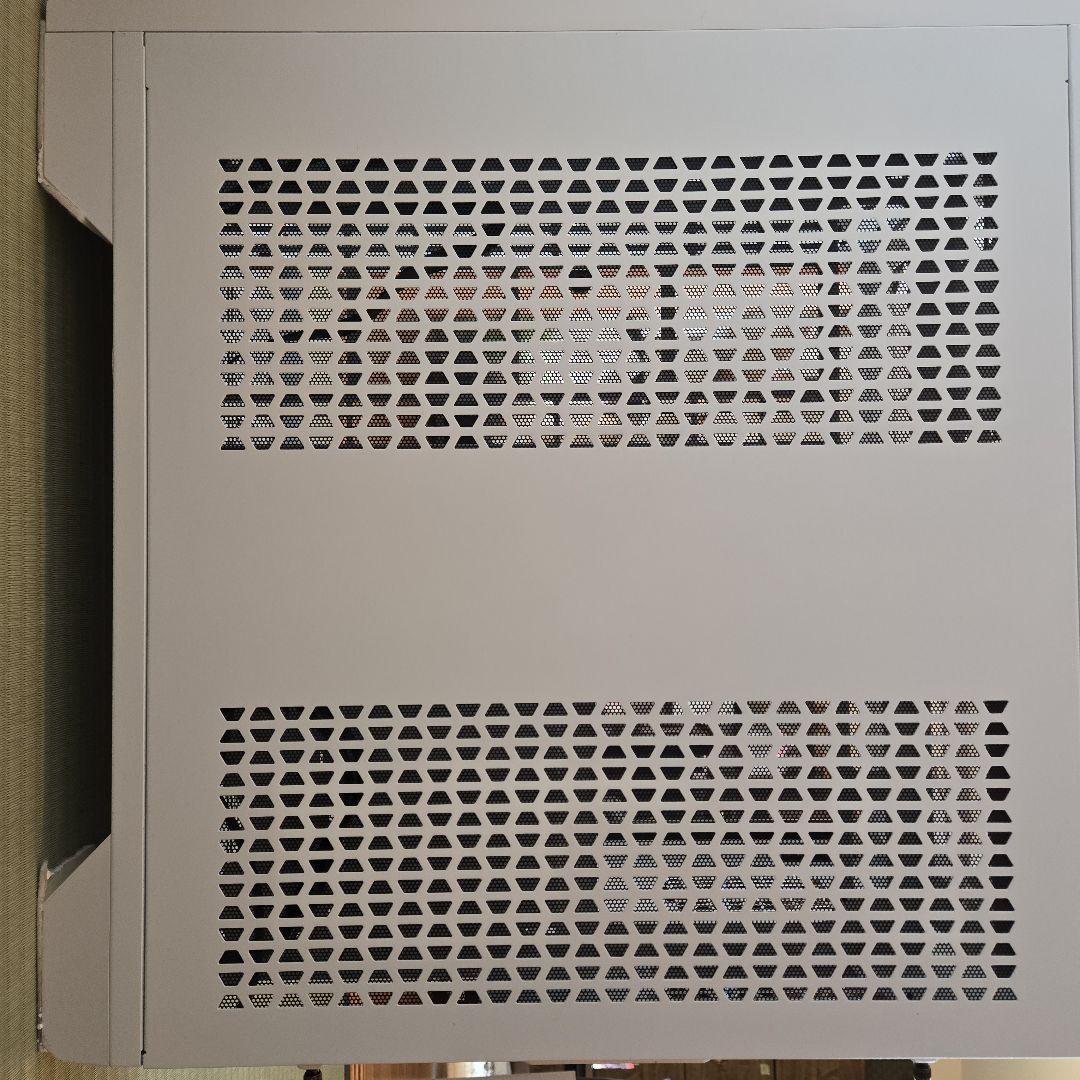 Thermaltake View 51 TF  PCケース