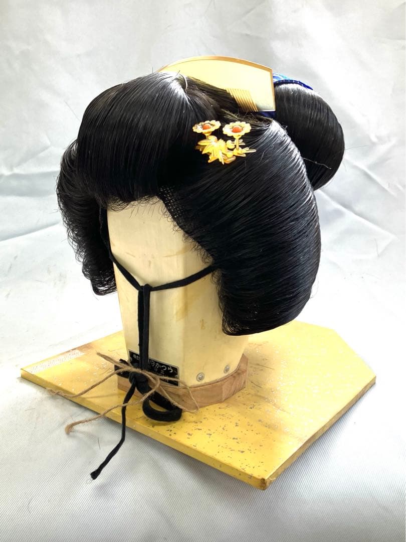 銀杏返し(黒髪、生え際網無しタイプ)中サイズ、中古舞踊かつら、大衆演劇かつら