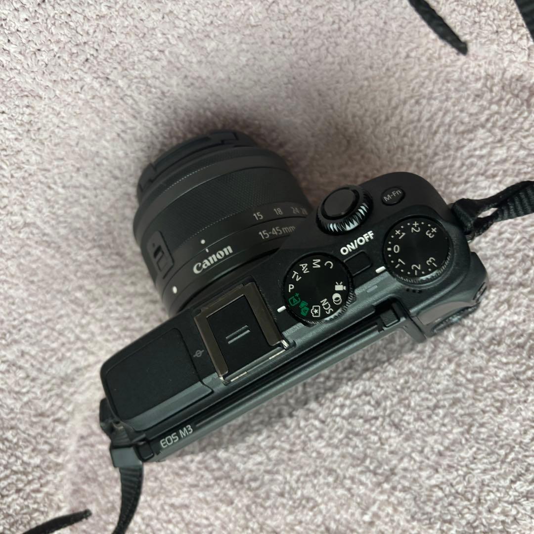 キヤノン　CANON EOS M3 EF-M 15-45mm