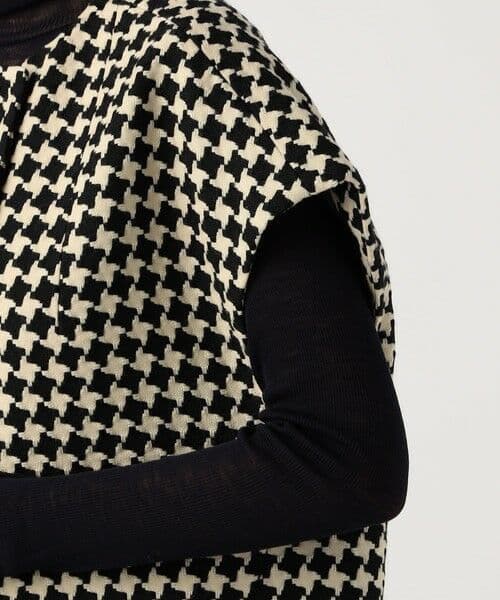 TOMORROWLANDトゥモローランド　ドビーハウンドトゥースバレルジレ日本製