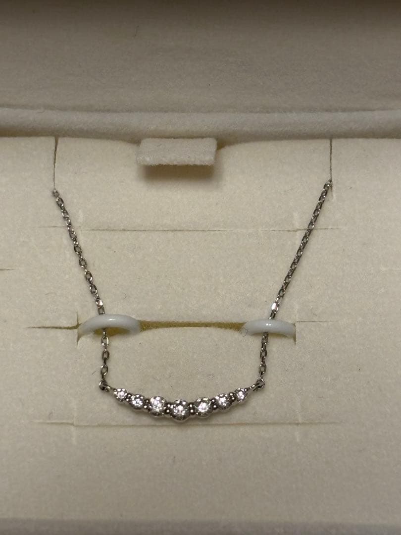 ち*こ様 4℃ : K10ホワイトゴールドネックレス