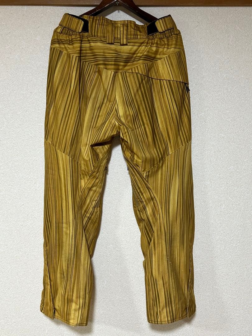 ミズノ スキーウエア2024-25（上下セット）