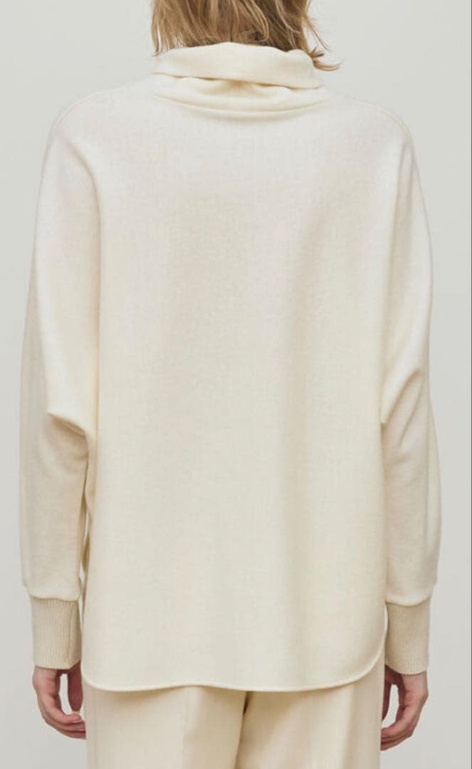 DES PRÉ ニットコンビネーション タートルネックプルオーバー　ネイビー