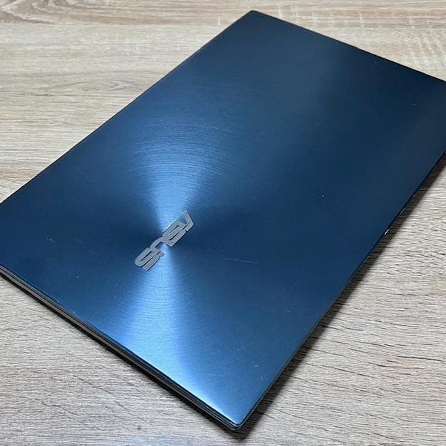 《2021モデル》有機ELディスプレイ搭載！ASUS Zenbook UX325