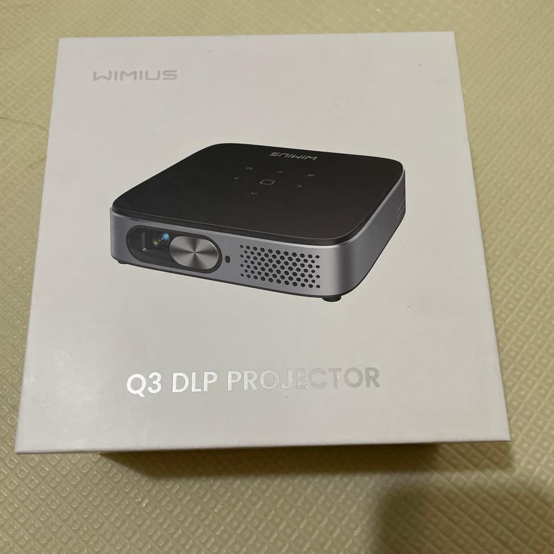 新品未使用　Q3 プロジェクター