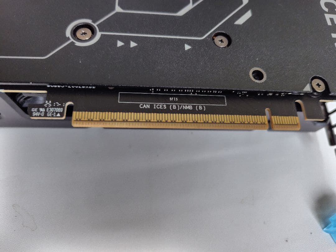 グラフィックボード・グラボ・ビデオカード ASUS GeForce RTX 5060 Ti 8GB OC