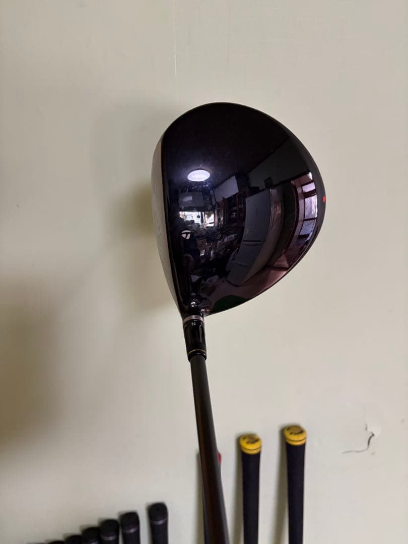 テーラーメイド　ゴルフセット　13本　キャディーバッグ付き