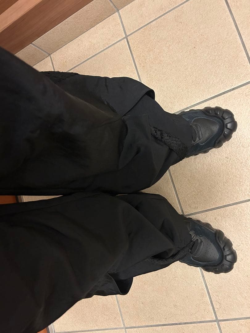 y*z様 NULLUS 25ss Athlete パネルトラックパンツ