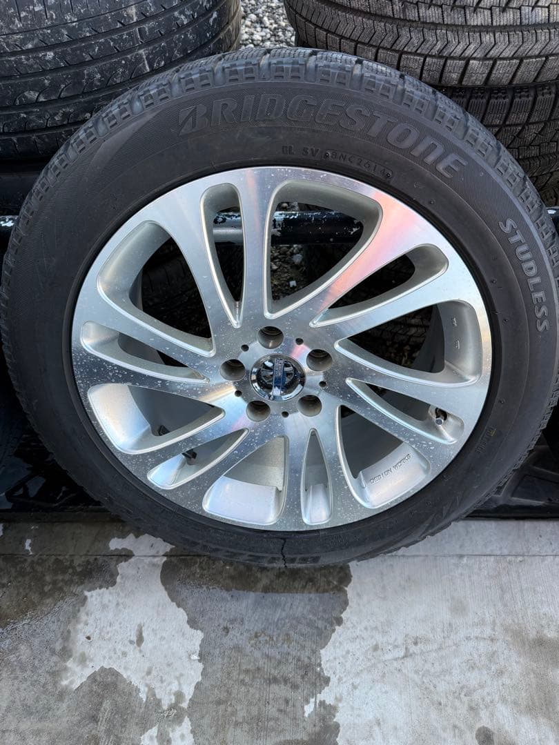 ブリヂストン スタッドレスタイヤ 18インチ235/50R18