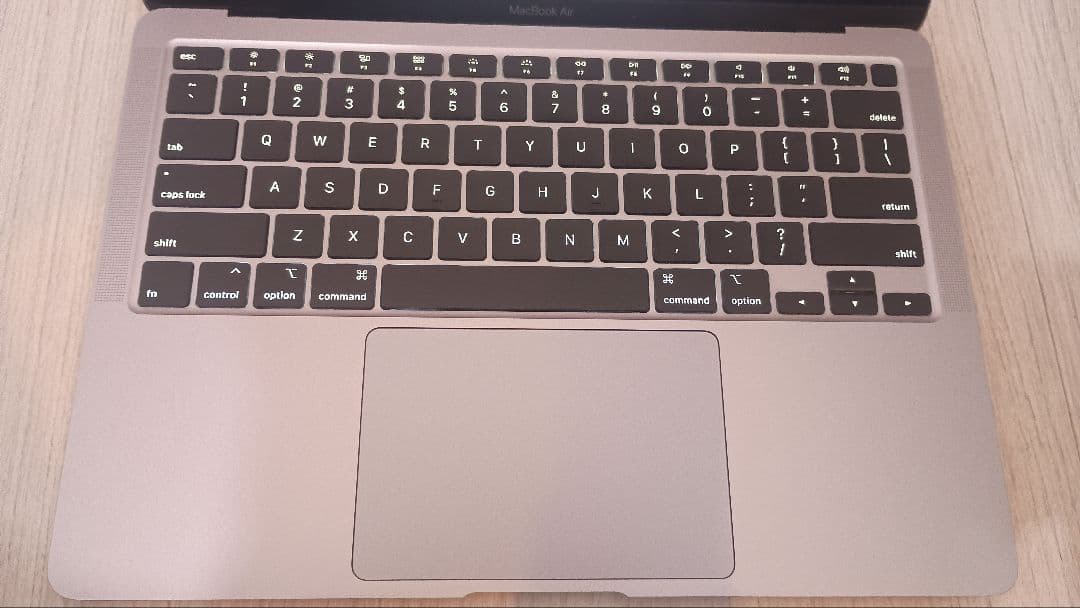 MacBookAir2020 16GB Corei5 USキー配列