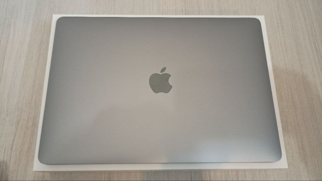 MacBookAir2020 16GB Corei5 USキー配列