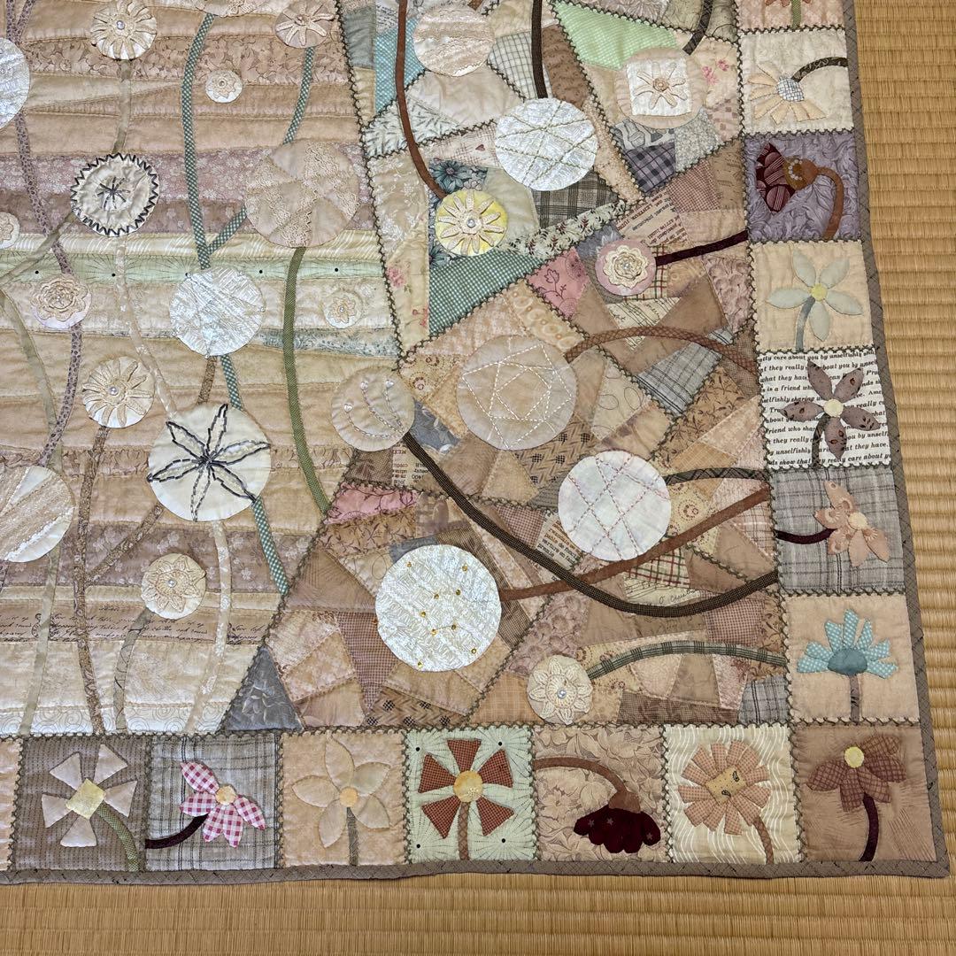 大判タペストリー　手作りキルティングマット 花柄