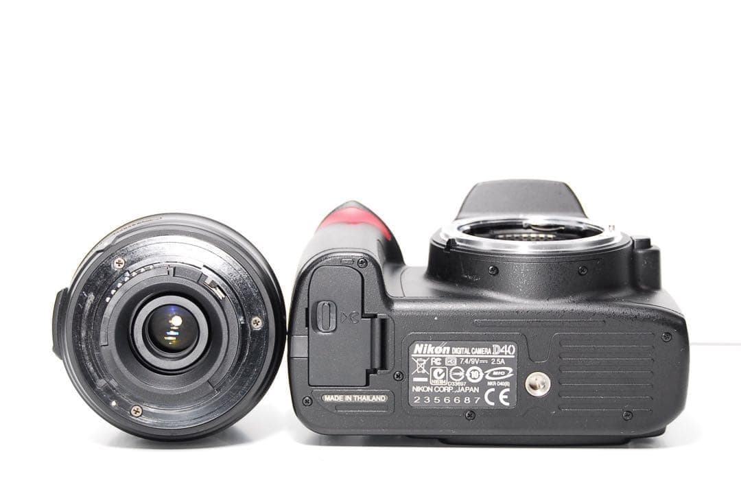 ☘️ショット数4797枚☘️Nikon D40 新品同様　初心者におすすめ！