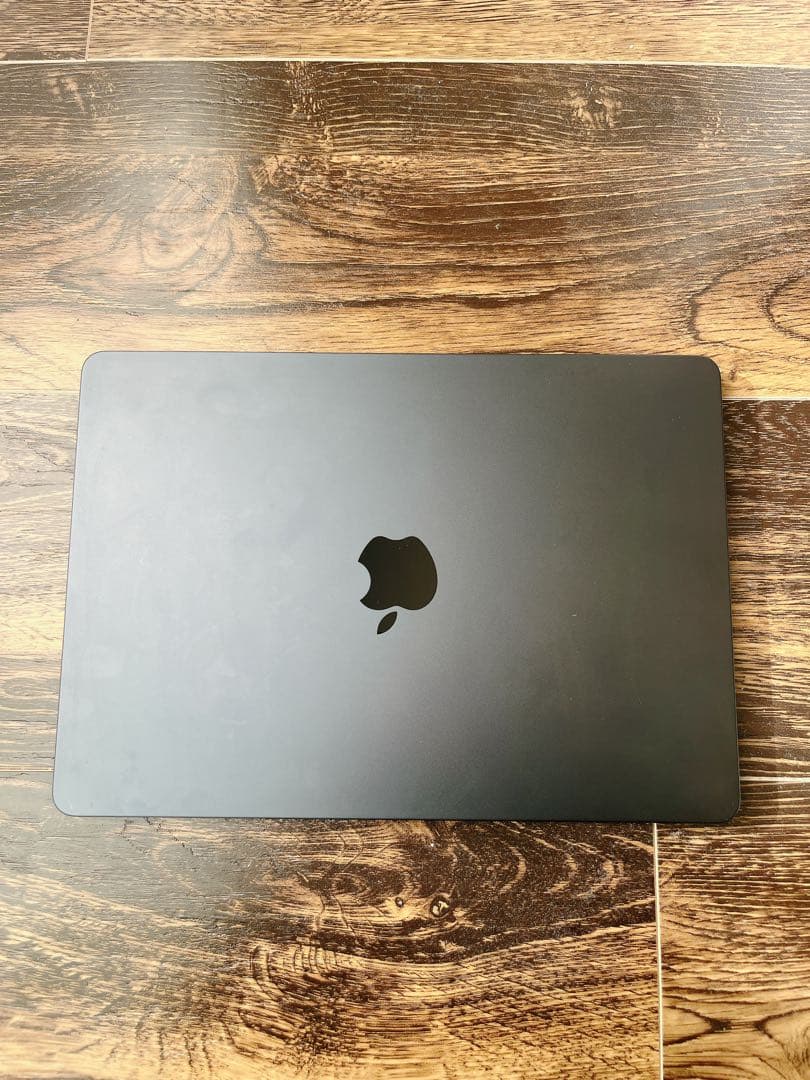 Apple MacBook Air M2 ミッドナイト