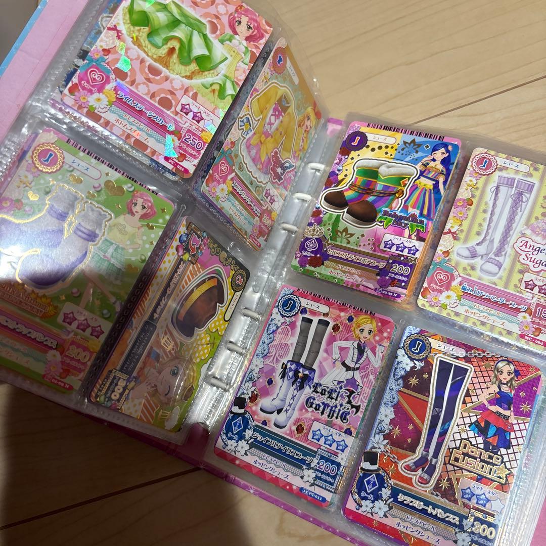 アイカツカード　大量大量350枚くらい