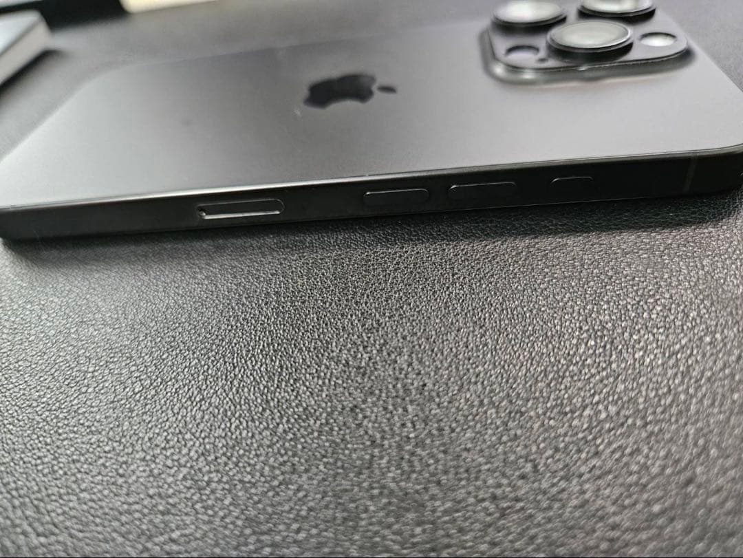 96% Apple iPhone16Pro 128GB ブラックチタニウム箱あり