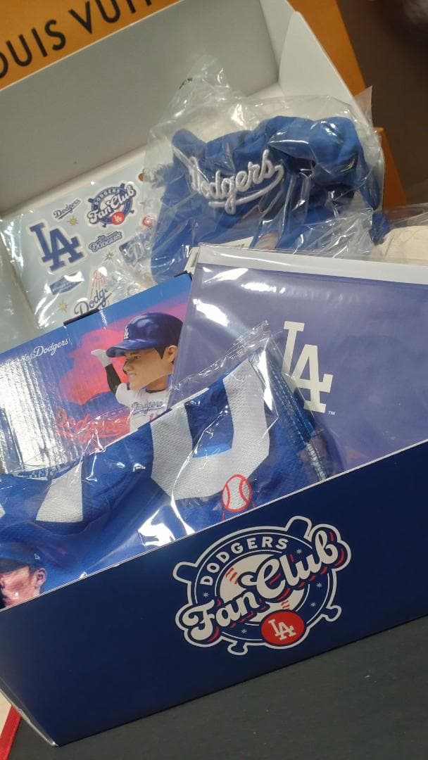 ドジャースファンクラブ グッズ
