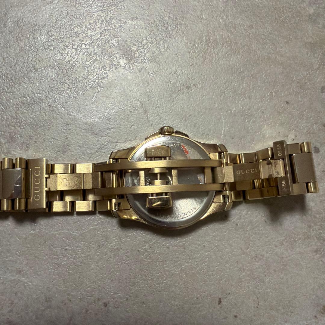 GUCCI ゴールド Gタイムレス 126.5 腕時計