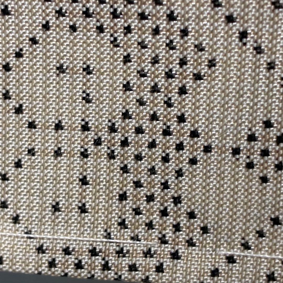 D118 本場白大島紬 華文 正絹 着物 袷 しつけ糸付き未使用極美品