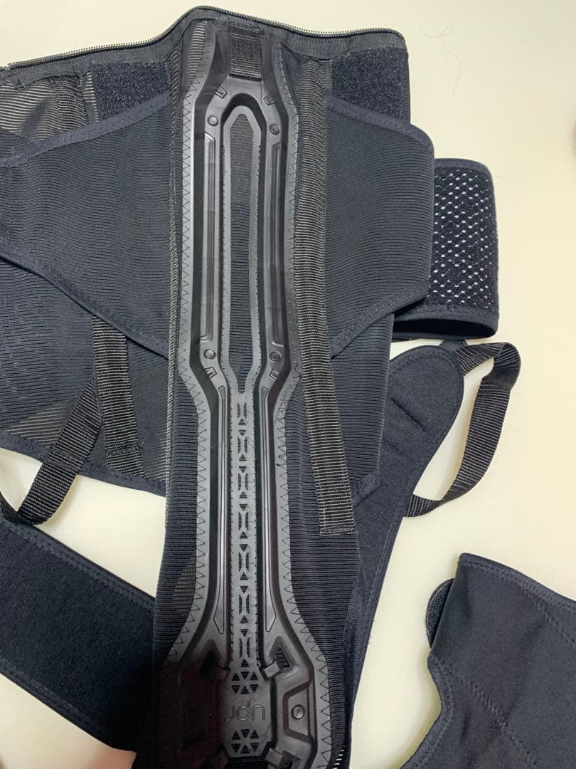 サポート　Bb PRO アシストスーツ　力仕事用