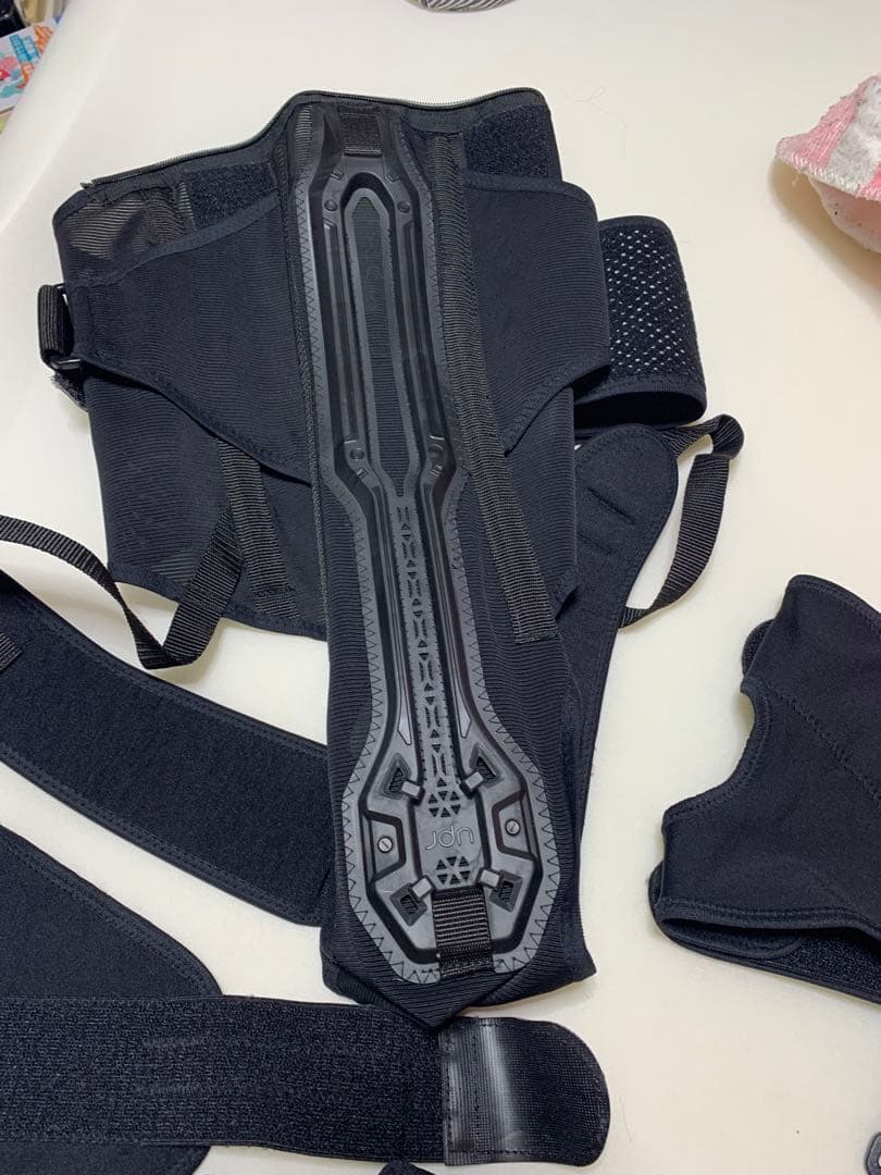 サポート　Bb PRO アシストスーツ　力仕事用