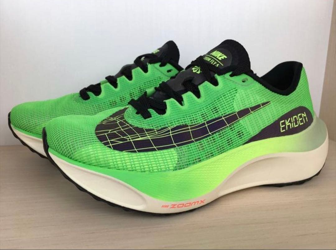 ランニングシューズ NIKE ZOOM FLY 26.5