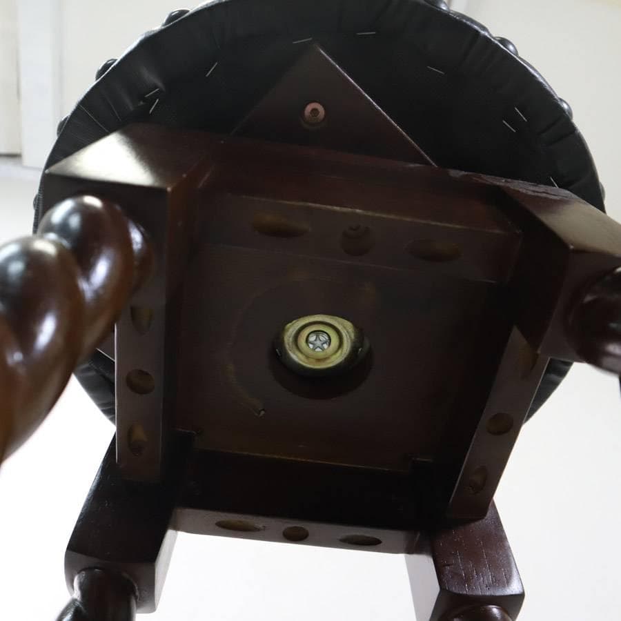 値下イタリア製 座面回転 バースツール ツイストレッグ アンティーク調 3