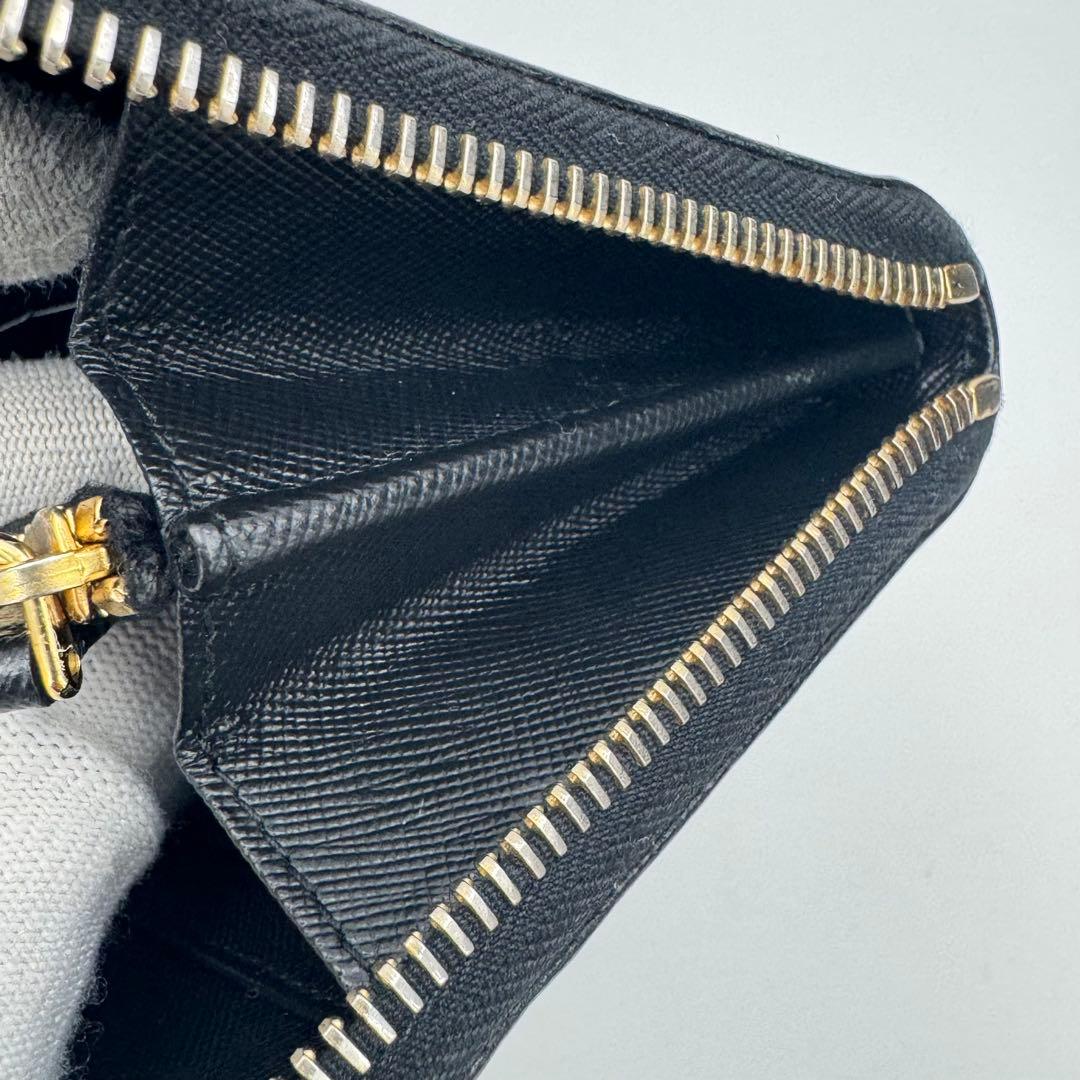 PRADA プラダ サフィアーノレザー ラウンドジップ 長財布 ウォレット 黒